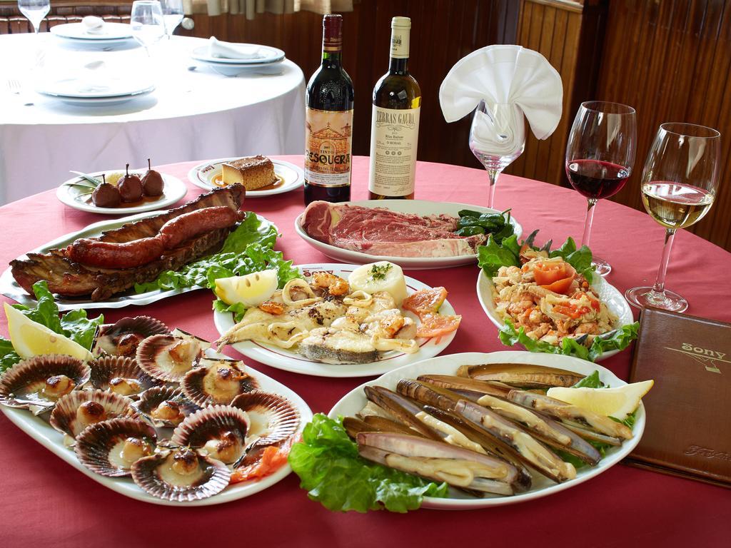 Pension Restaurante Sony Melide Kültér fotó