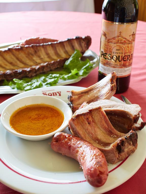 Pension Restaurante Sony Melide Kültér fotó